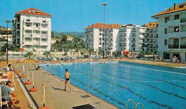 Condominio Ariazzurra S. Bart. San Bartolomeo Al Mare Eksteriør billede